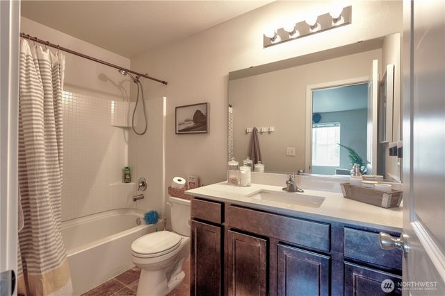 7129 Munn Lake Drive SE, Tumwater, WA 98501