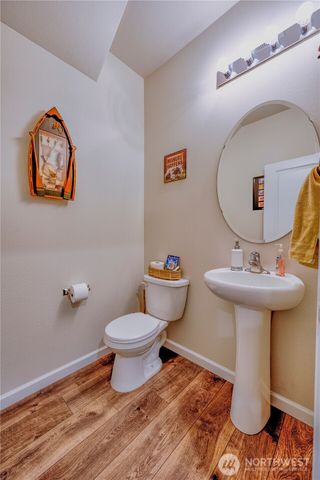 7129 Munn Lake Drive SE, Tumwater, WA 98501