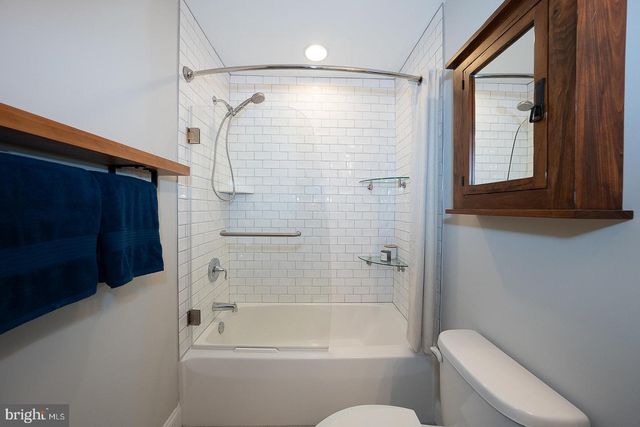 4115 ADDISON CT, Lafayette Hill, PA 19444