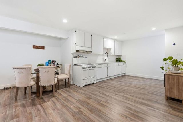 4206 Huntington Street, Oakland, CA 94619