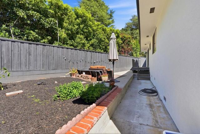 4206 Huntington Street, Oakland, CA 94619