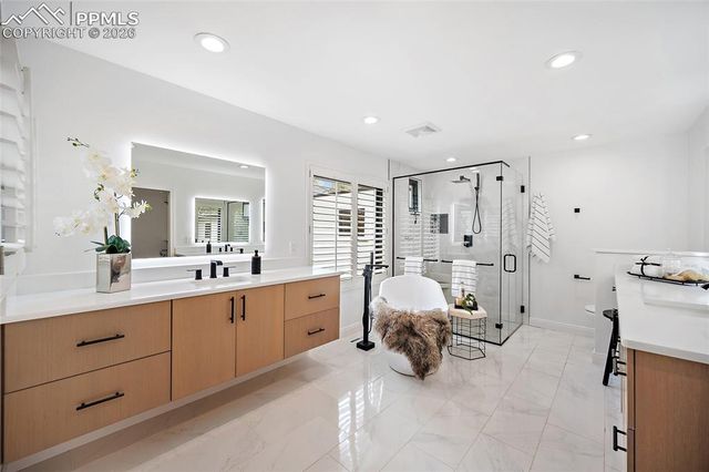 110 Vine Street, Colorado Springs, CO 80906