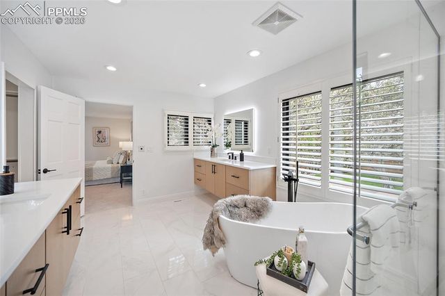 110 Vine Street, Colorado Springs, CO 80906