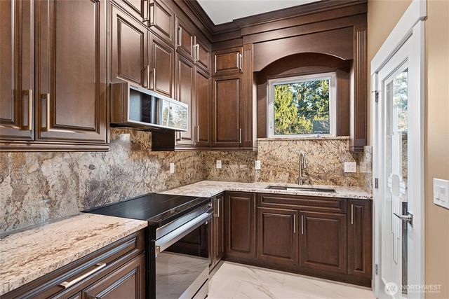 3520 S 164 Street, Seatac, WA 98188