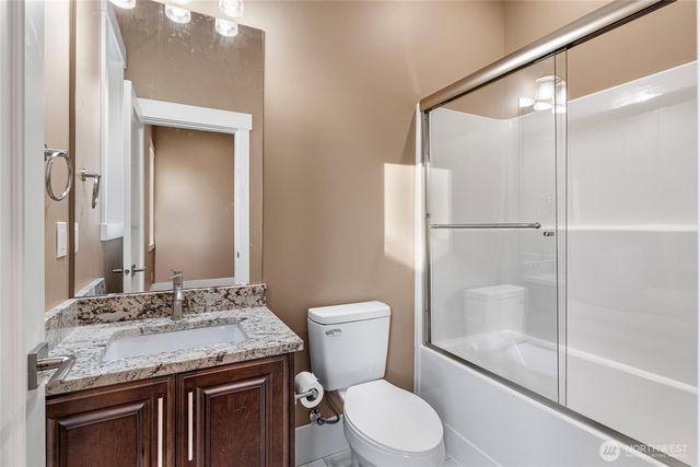 3520 S 164 Street, Seatac, WA 98188