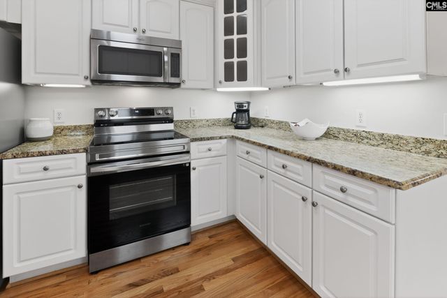 212 Bays End Court, Chapin, SC 29036