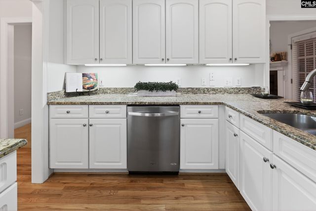 212 Bays End Court, Chapin, SC 29036