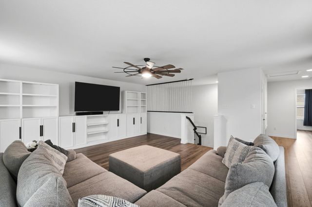 1200 Hyde Park DR, Round Rock, TX 78665