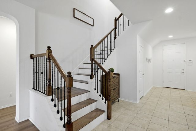 1200 Hyde Park DR, Round Rock, TX 78665