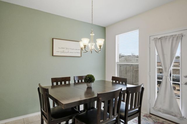 1200 Hyde Park DR, Round Rock, TX 78665