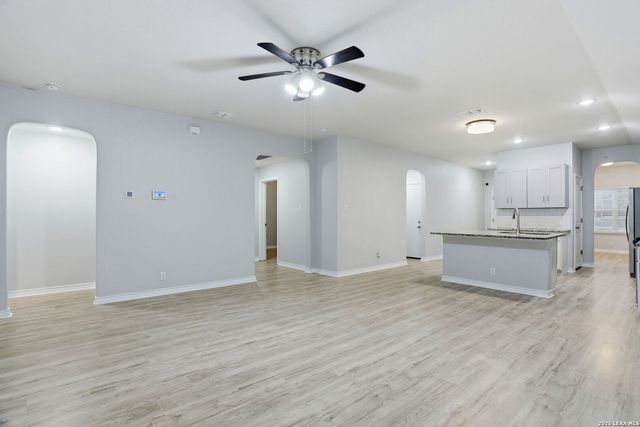 6034 palmetto, San Antonio, TX 78253