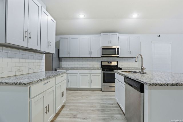 6034 palmetto, San Antonio, TX 78253