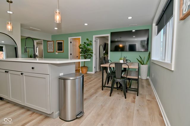 5230 W Legrande Avenue, Indianapolis, IN 46241