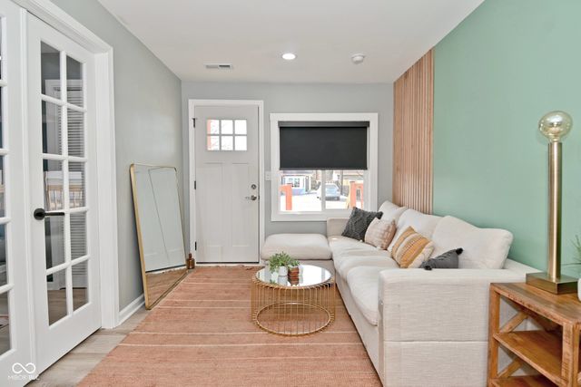 5230 W Legrande Avenue, Indianapolis, IN 46241