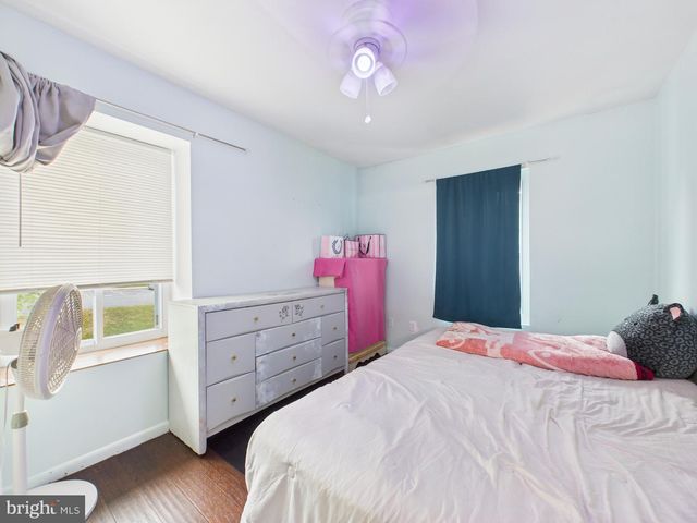 2100 BERGER PL, Herndon, VA 20170