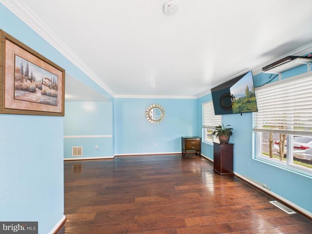 2100 BERGER PL, Herndon, VA 20170