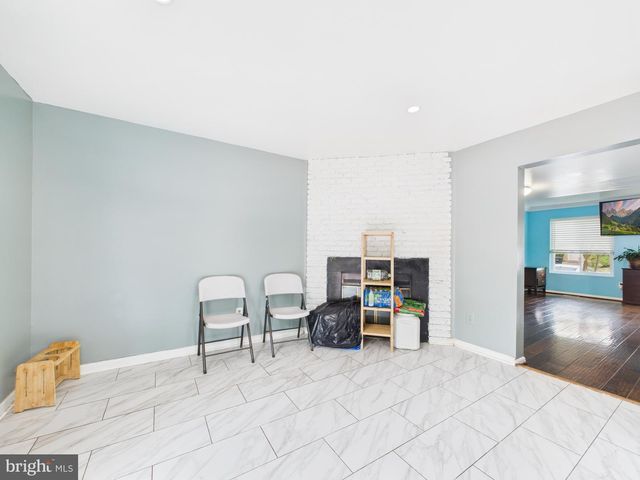 2100 BERGER PL, Herndon, VA 20170