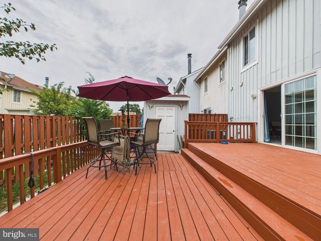 2100 BERGER PL, Herndon, VA 20170