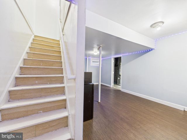2100 BERGER PL, Herndon, VA 20170