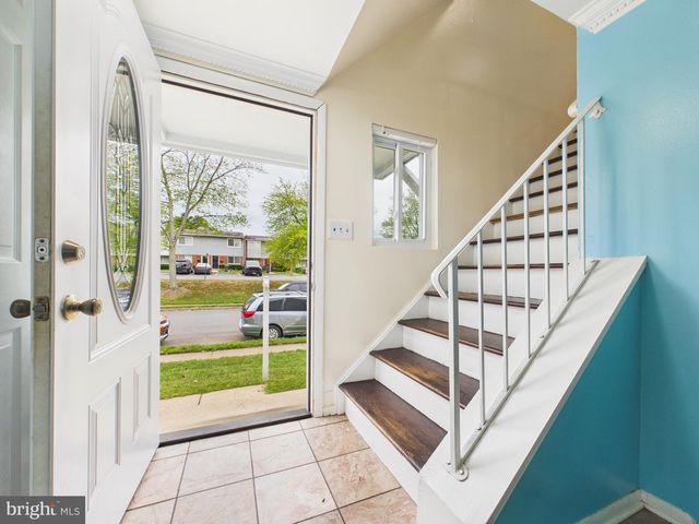 2100 BERGER PL, Herndon, VA 20170