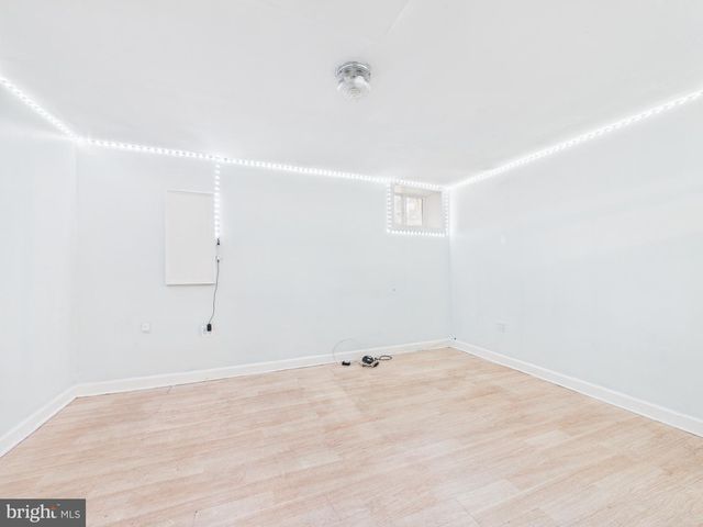 2100 BERGER PL, Herndon, VA 20170