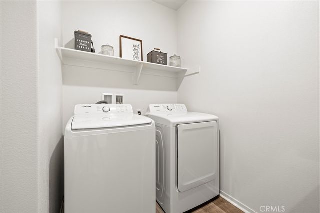 18175 Meridian Lane, Saugus, CA 91350