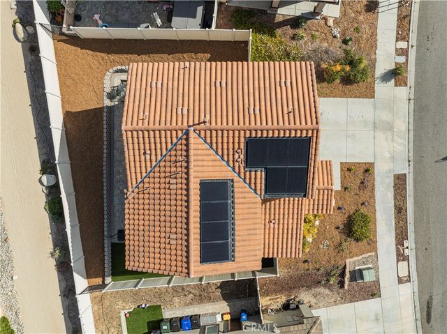 18175 Meridian Lane, Saugus, CA 91350