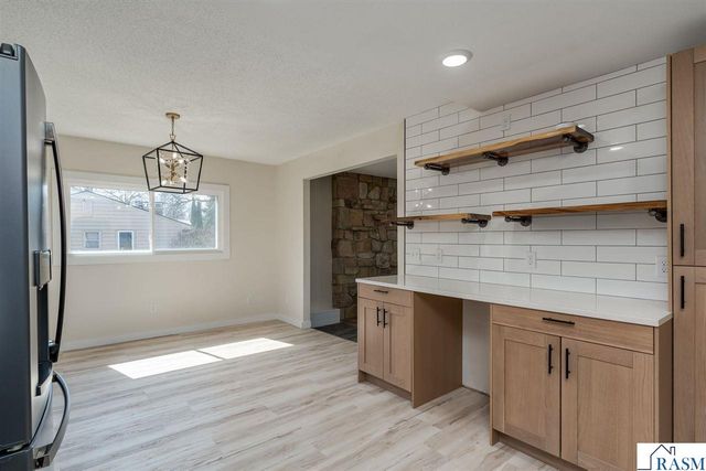 7 Dellview Lane, Mankato, MN 56001