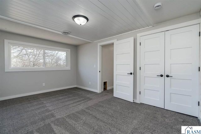 7 Dellview Lane, Mankato, MN 56001