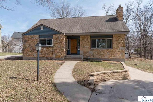 7 Dellview Lane, Mankato, MN 56001