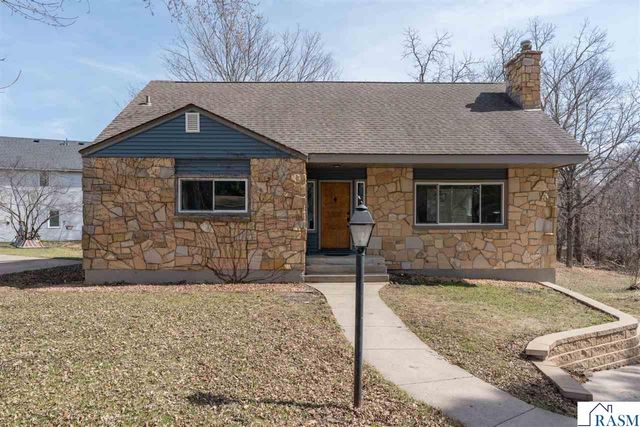 7 Dellview Lane, Mankato, MN 56001