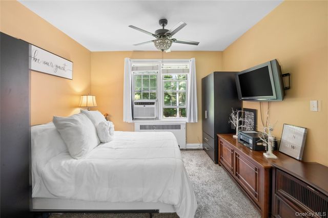 84 Pinewood Road 1F, Hartsdale, NY 10530