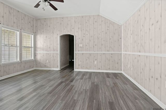 830 Sedona Pines Dr, Baton Rouge, LA 70816