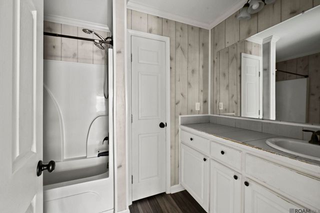 830 Sedona Pines Dr, Baton Rouge, LA 70816