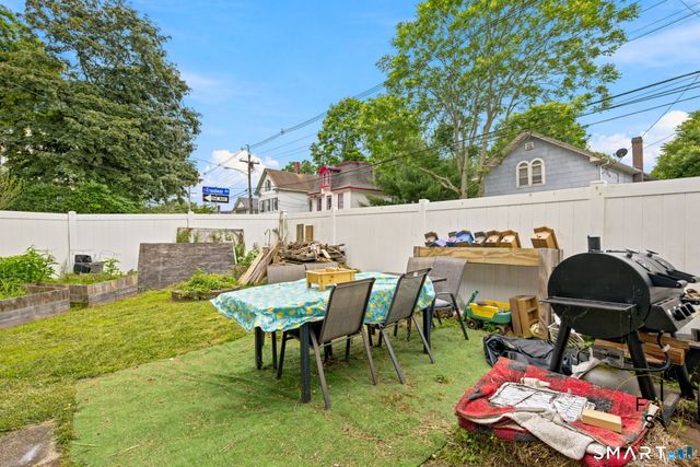 182 Broad Street, Norwich, CT 06360
