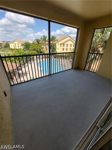 7905 Preserve CIR 132, Naples, FL 34119