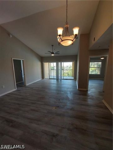 7905 Preserve CIR 132, Naples, FL 34119