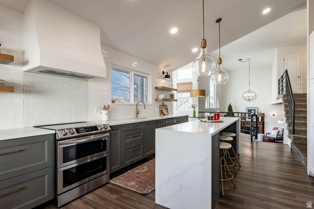 11989 S HIDDEN VALLEY RD, Sandy, UT 84092