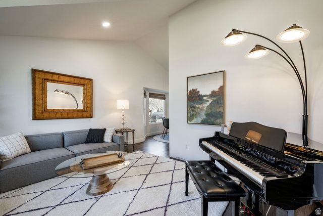 11989 S HIDDEN VALLEY RD, Sandy, UT 84092