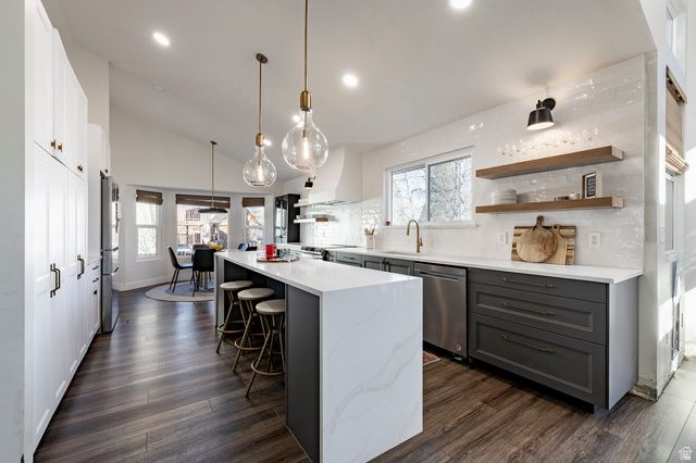 11989 S HIDDEN VALLEY RD, Sandy, UT 84092