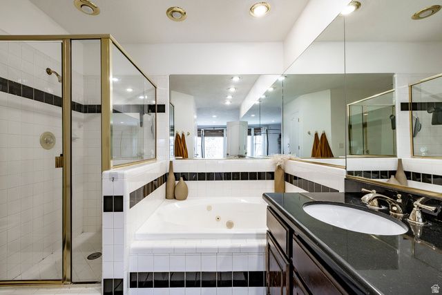 11989 S HIDDEN VALLEY RD, Sandy, UT 84092