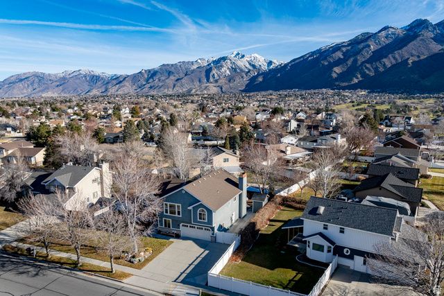 11989 S HIDDEN VALLEY RD, Sandy, UT 84092