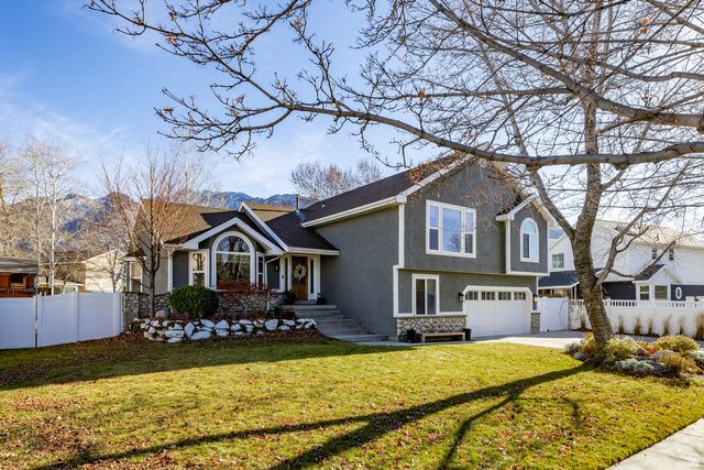 11989 S HIDDEN VALLEY RD, Sandy, UT 84092