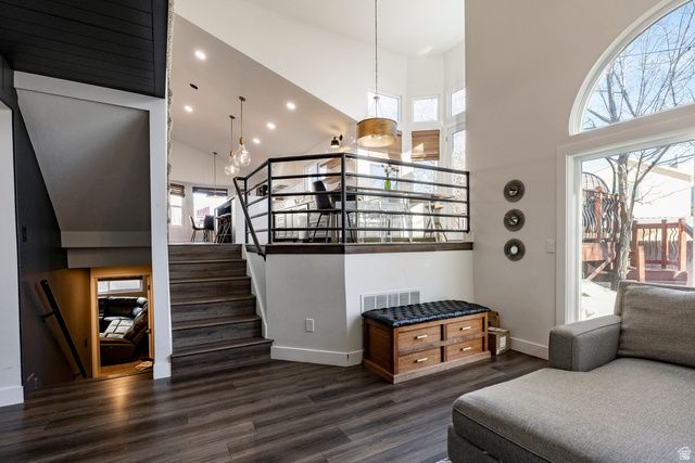 11989 S HIDDEN VALLEY RD, Sandy, UT 84092