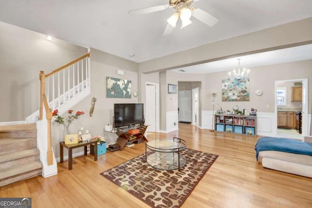 2555 Flat Shoals Road 405, South Fulton, GA 30349