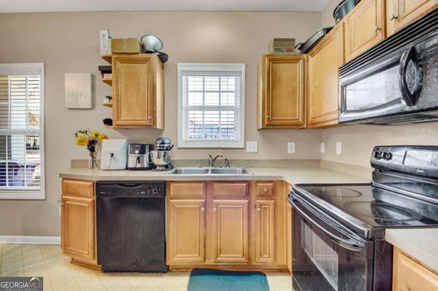 2555 Flat Shoals Road 405, South Fulton, GA 30349