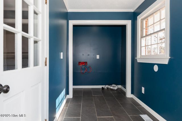 5105 Pinetree Lane, New Bern, NC 28562