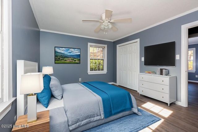 5105 Pinetree Lane, New Bern, NC 28562