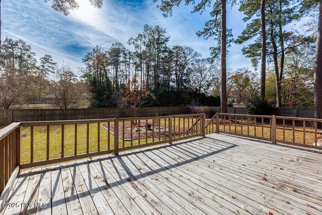 5105 Pinetree Lane, New Bern, NC 28562