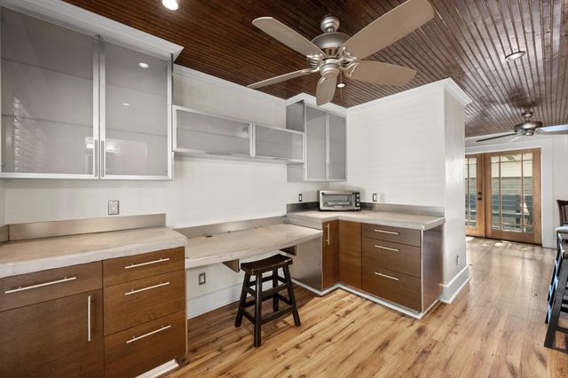 1309 W 10th ST, Austin, TX 78703